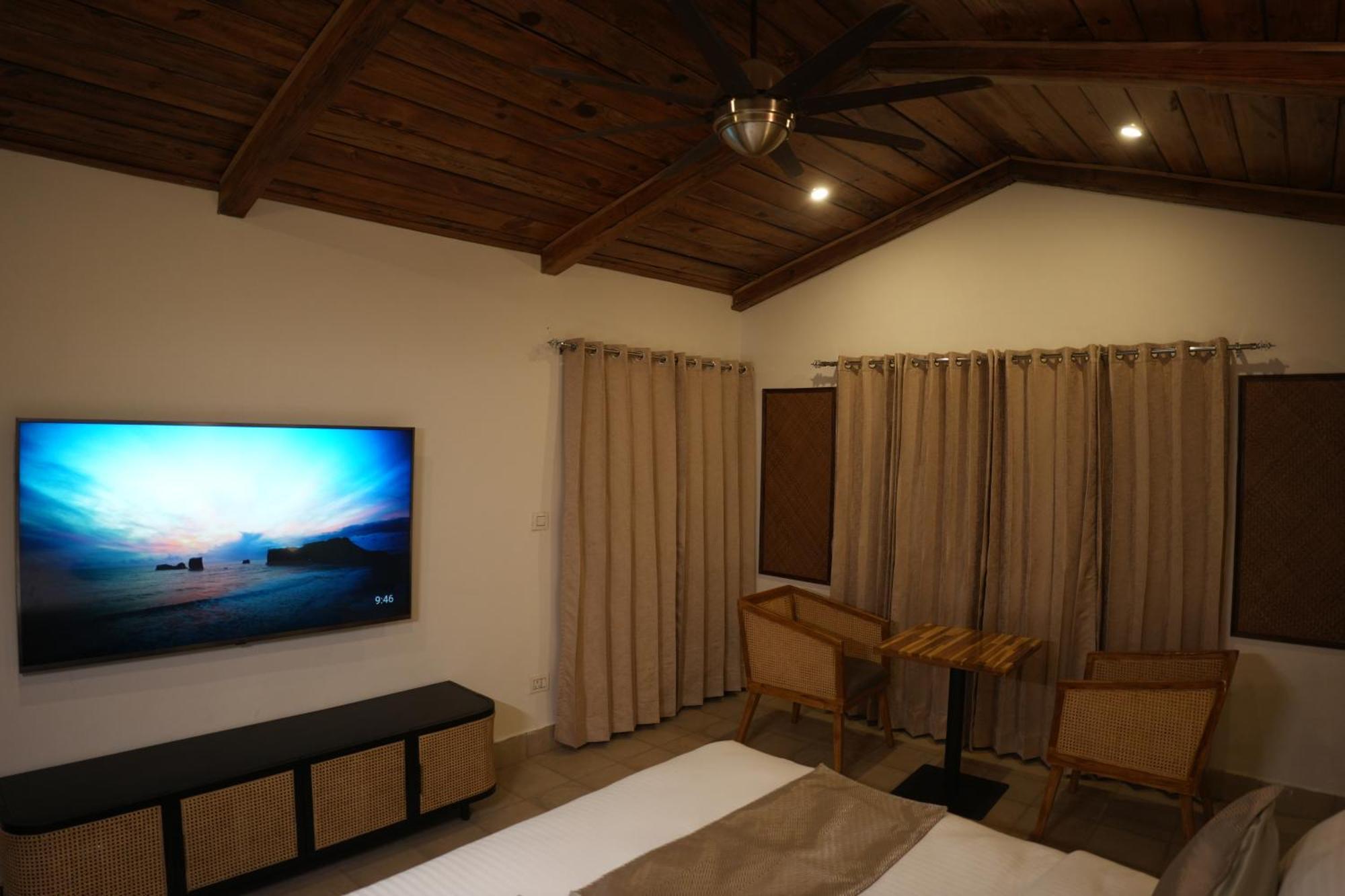 3Acres Resorts デヘラードゥーン エクステリア 写真